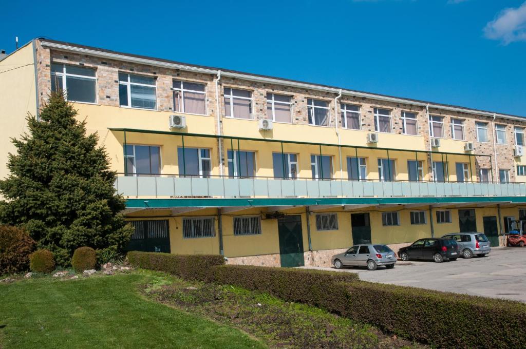hostel izida2 entrance